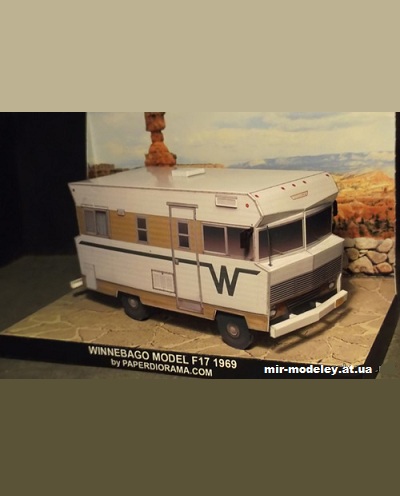 №11395 - Дом на колесах Winnebago Motorhome Model F17 1969 (PaperDiorama) из бумаги