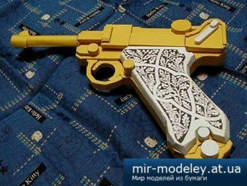 №2645 - Gold Luger [Bongo Papercraft]