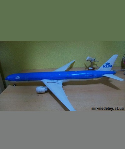 №9323 - Boeing B-777-300 ER KLM (Перекрас Canon) из бумаги